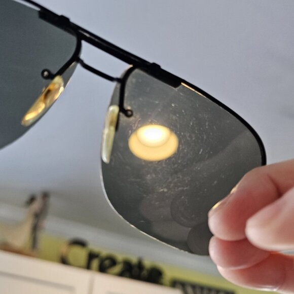 80s Pilot Aviator Lifeguard Prop Sunglasses FRAMES ONLY Black Red Blurry Lenses‎ - Picture 8 of 12